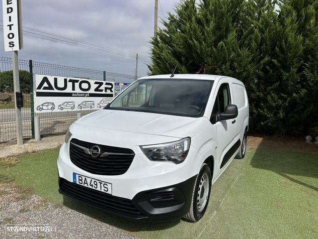 Opel COMBO LONGA 3 LUGARES CX.6V.