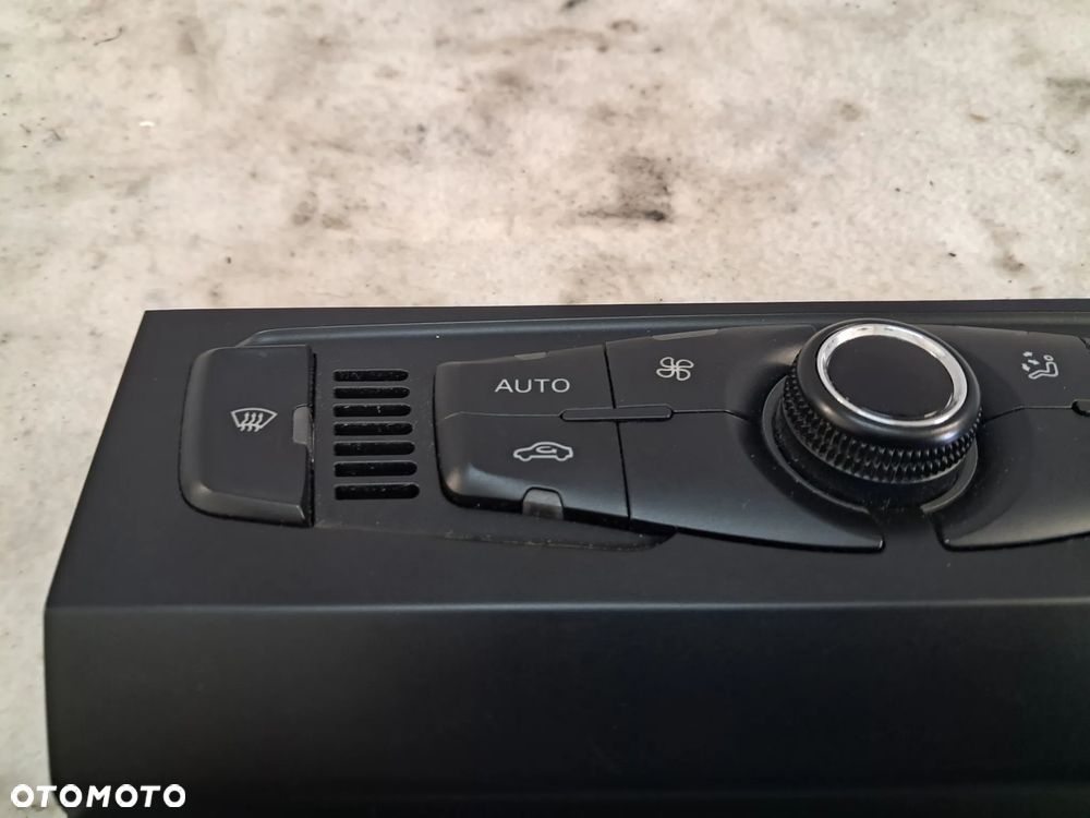 Panel Sterowania Klimatyzacji Nawiewu Audi A4 B8 A5 Q5 8T1820043AM - 2