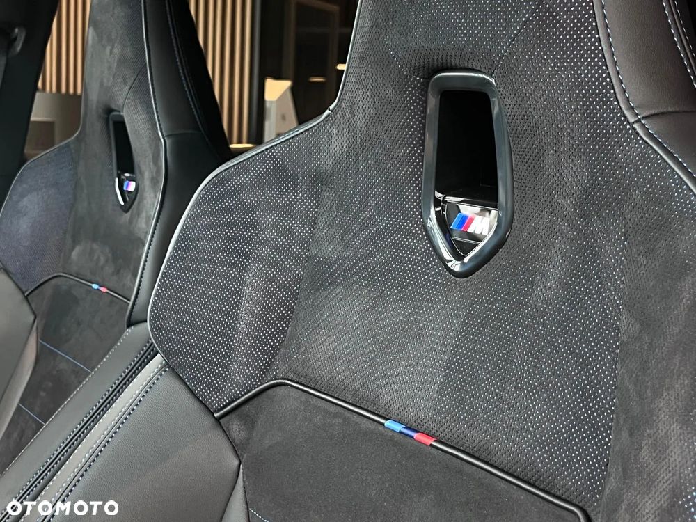 BMW X1 M35i xDrive - 16