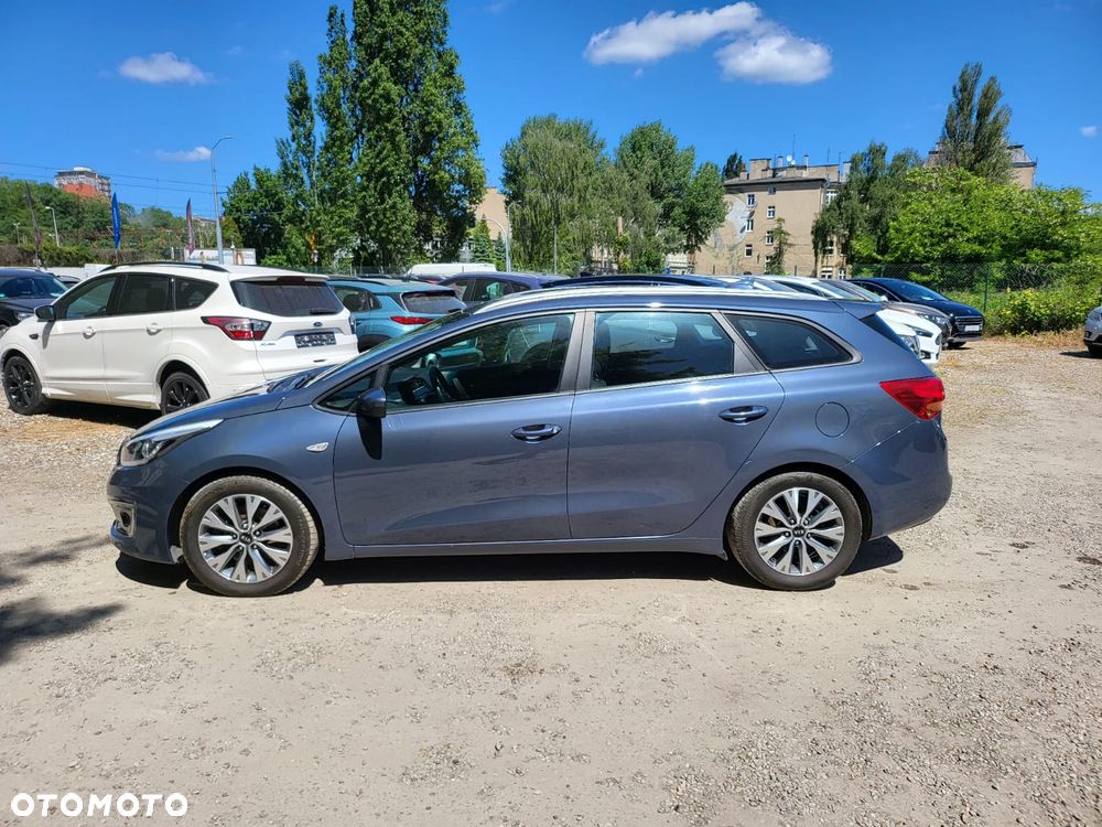 Kia Ceed - 3