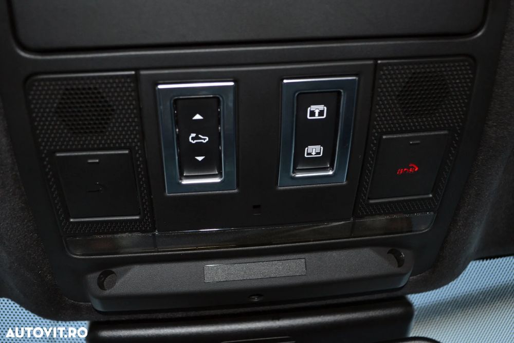 Jaguar F-Pace S AWD - 33