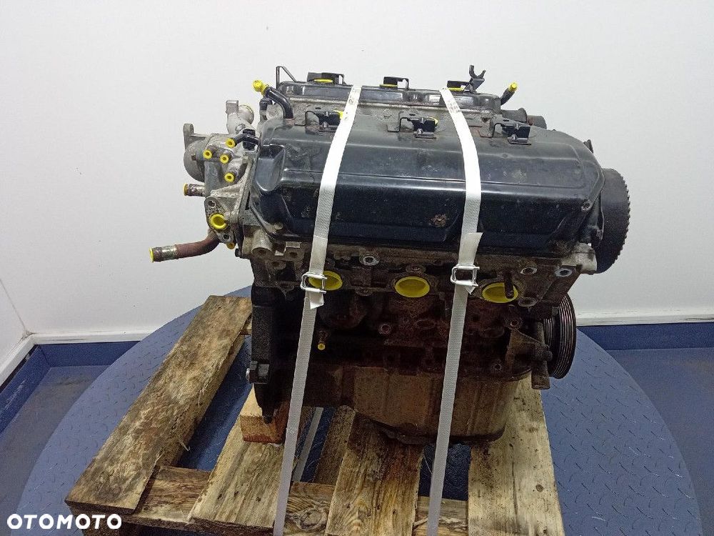 MITSUBISHI ENDEAVOR ECLIPSE 4G PAJERO IV SILNIK BENZYNOWY 3.8 V6 6G75 - 5