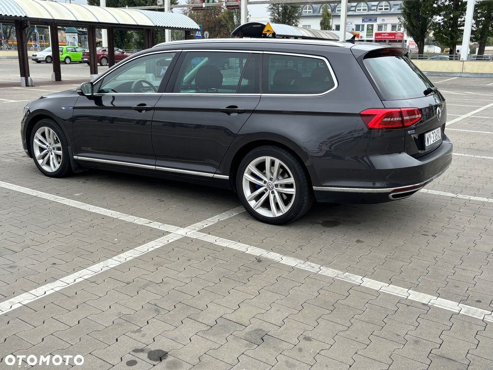 Volkswagen Passat - 3