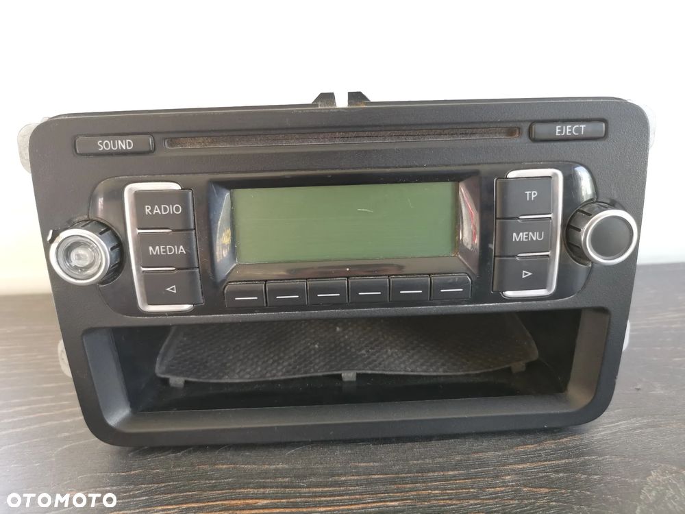 Radio do Volkswagen Polo VWZAZ1I8549125 - 1