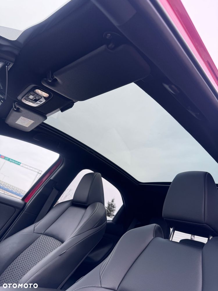 Toyota Yaris Hybrid 1.5 Premiere Edition - 15