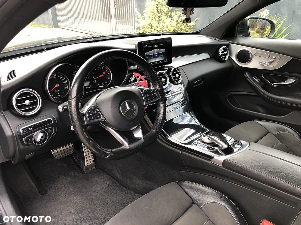 Mercedes-Benz Klasa C 250 7G-TRONIC AMG Line - 34