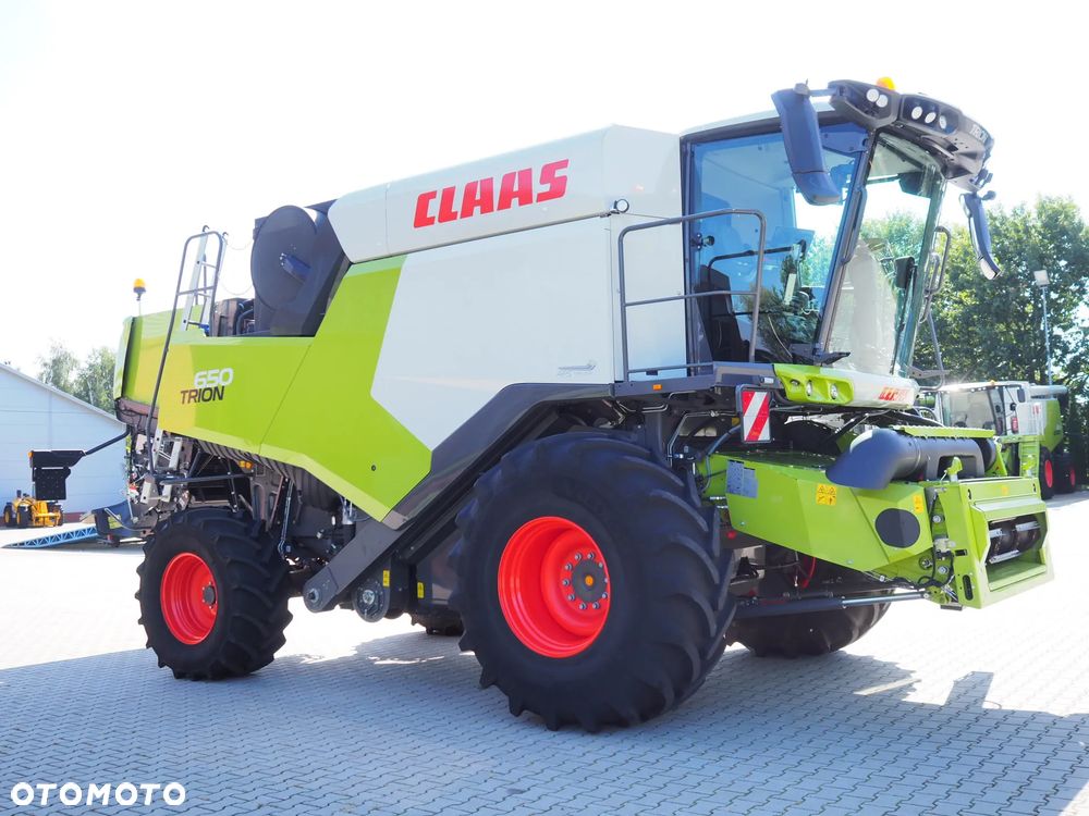 Claas Trion 650 GPS + V680 - 5