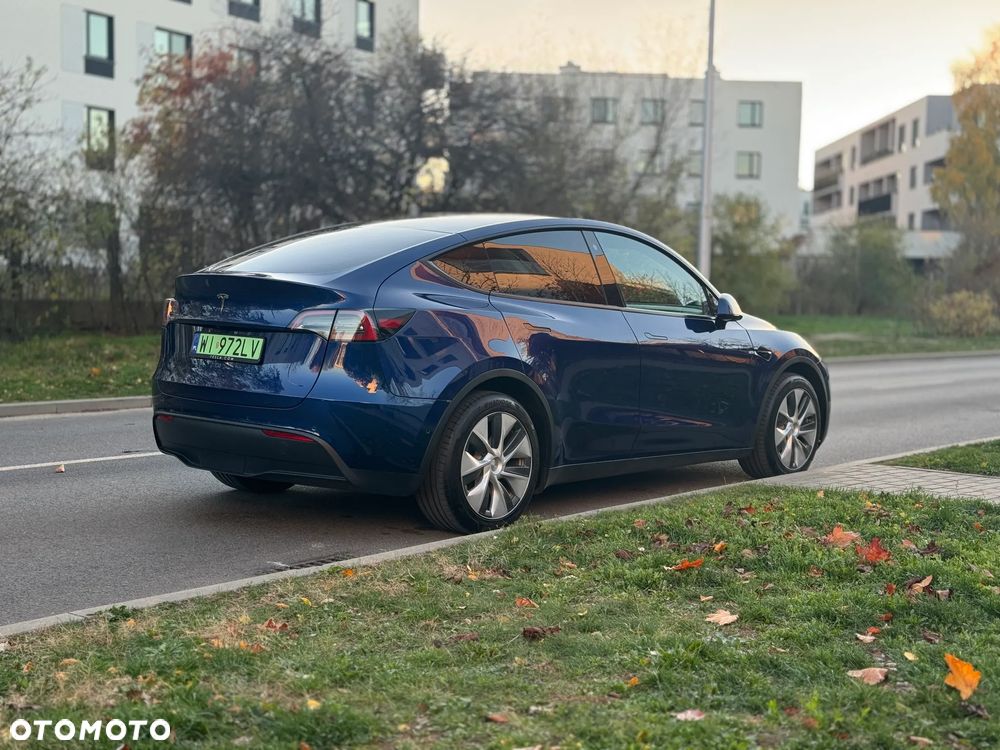 Tesla Y Model Long Range Dual Motor AWD - 8