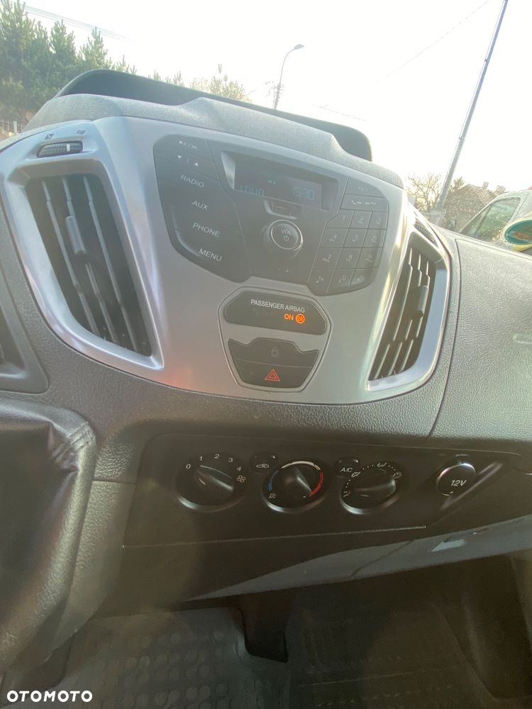 Ford Transit Custom - 11