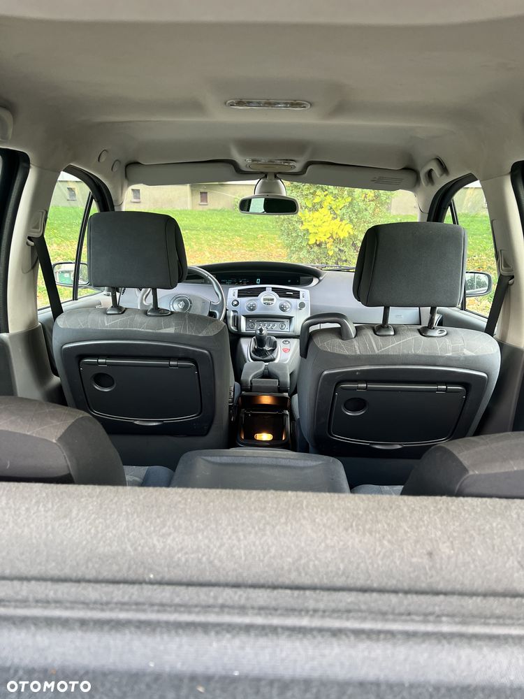 Renault Grand Scenic - 5