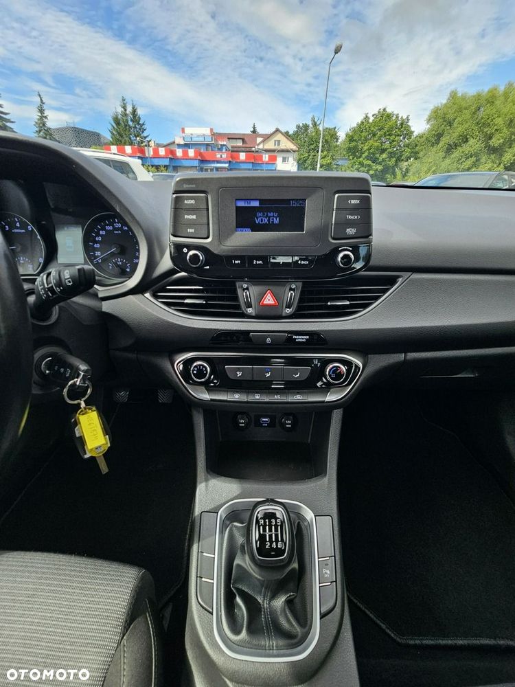 Hyundai i30 1.5 DPI Modern - 18