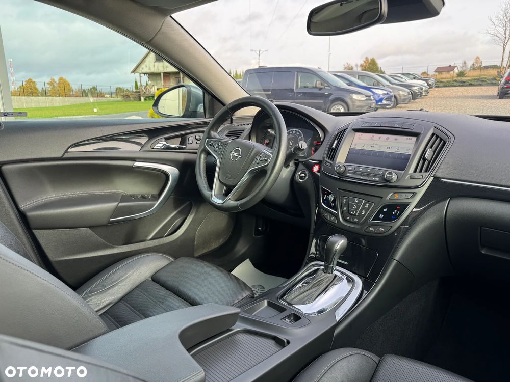 Opel Insignia - 13