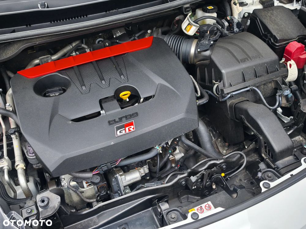 Toyota GR Yaris 1.6 Dynamic - 12