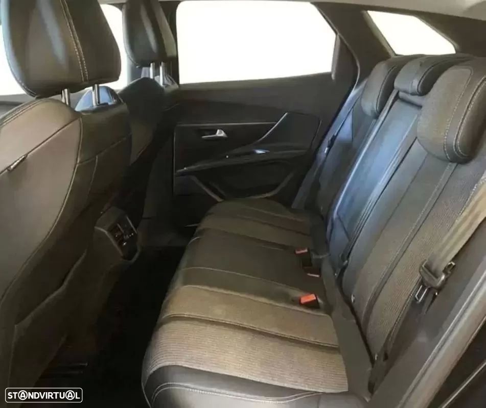 Peugeot 3008 PureTech 130 Stop & Start GPF EAT8 Allure - 8