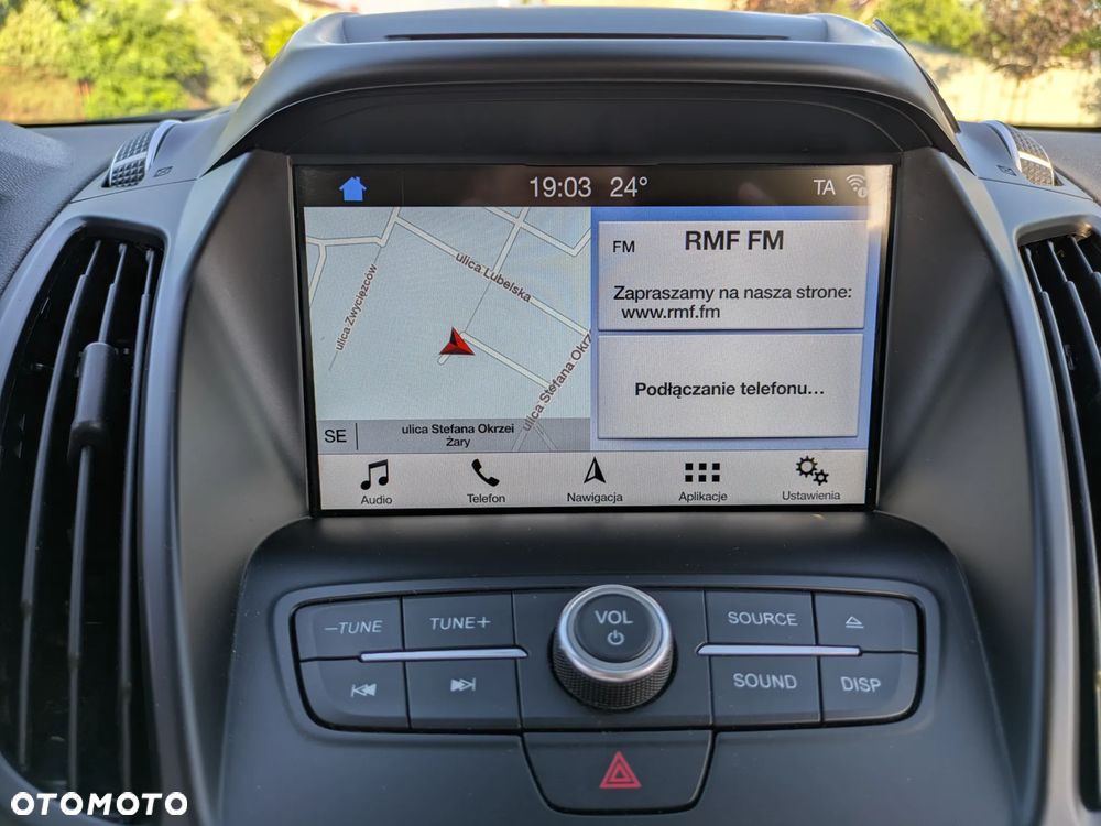 Ford Kuga 1.5 EcoBoost 2x4 Titanium - 32