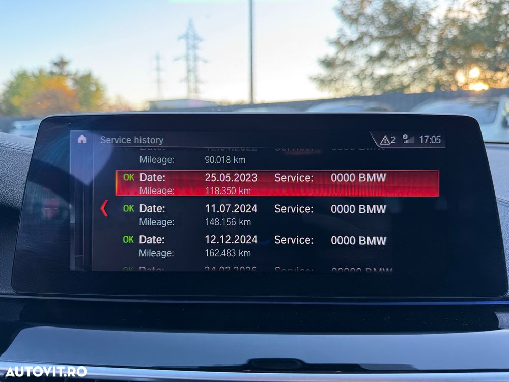 BMW Seria 5 520d xDrive AT - 29