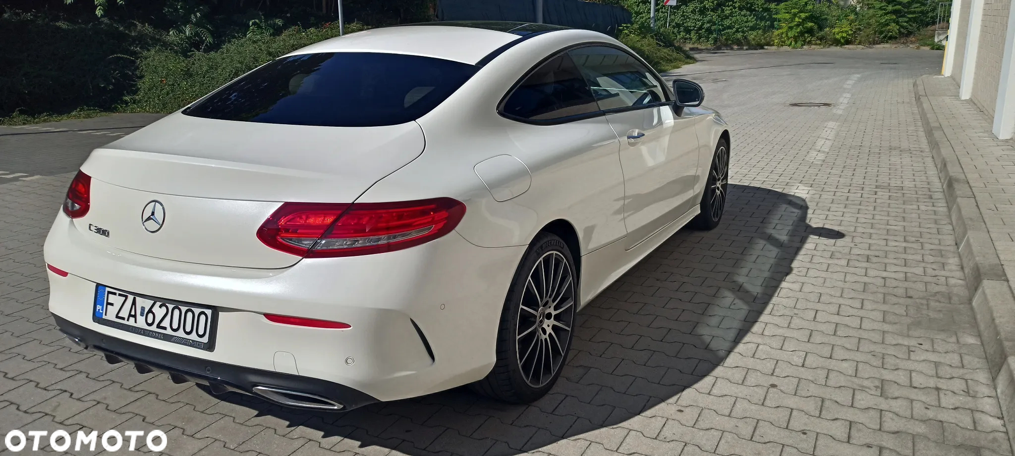 Mercedes-Benz Klasa C 300 9G-TRONIC - 8
