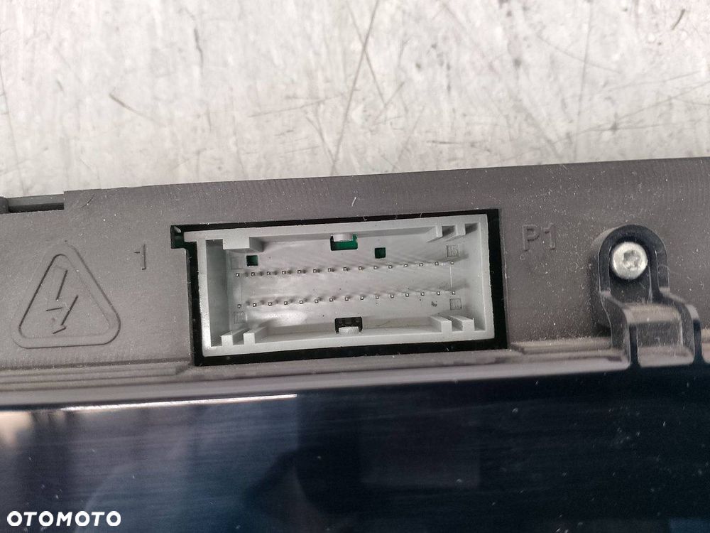 LICZNIK RENAULT SCENIC II LIFT 21669394-9   P8200787774A  21669396-0 1.5 - 6