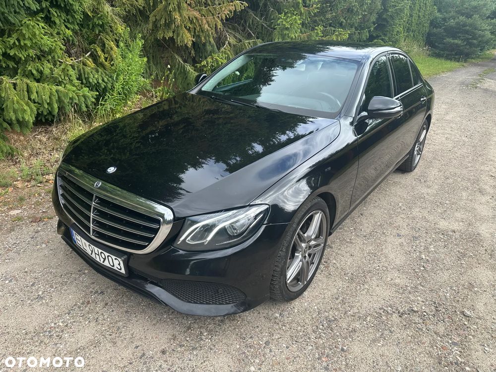 Mercedes-Benz Klasa E 220 d 9G-TRONIC - 14