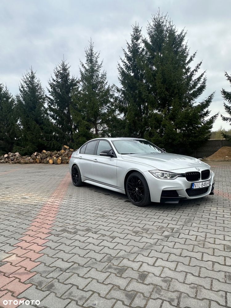 BMW Seria 3 328i - 2