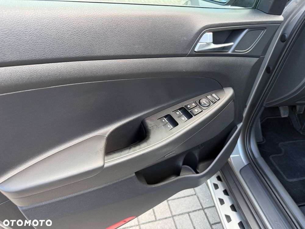 Hyundai Tucson 1.6 CRDi Comfort 2WD - 22