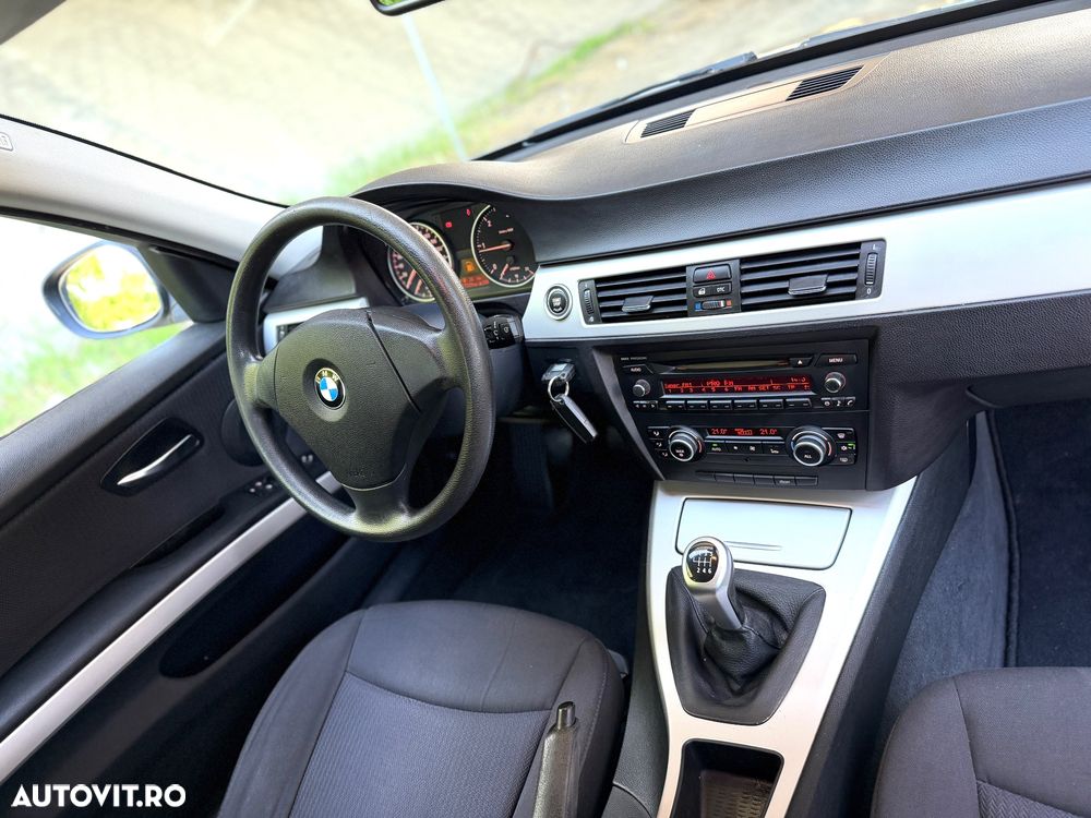BMW Seria 3 318d DPF - 9