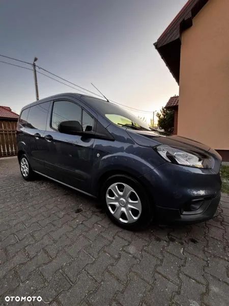 Ford TRANIS COURIER - 10