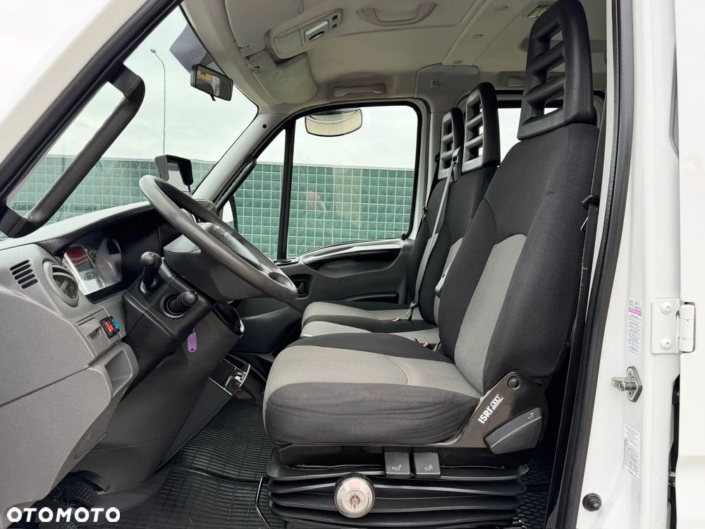 Iveco DAILY 55S17DW  4X4 SALON PL  1 WŁAŚCICIEL 100% BEZWYPADKOWE DOKA  7-OS - 5