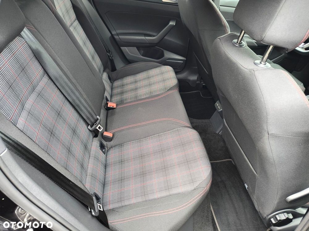 Volkswagen Polo - 20