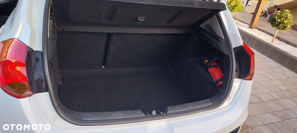 Kia Ceed 1.4 CRDi M - 8