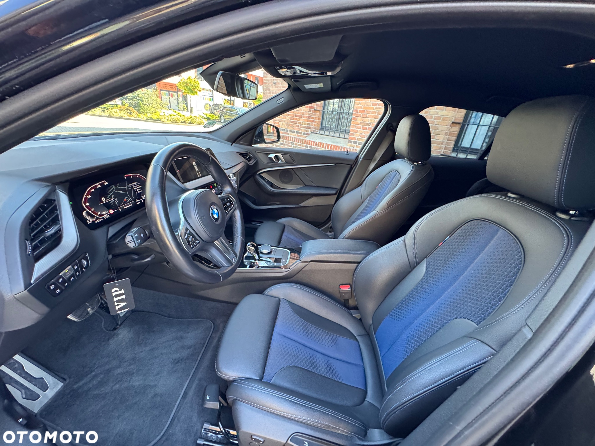 BMW Seria 1 120d M Sport - 23