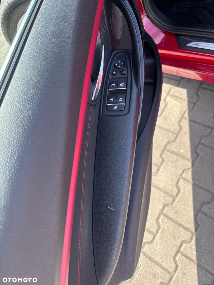 BMW Seria 3 318i Sport Line - 16
