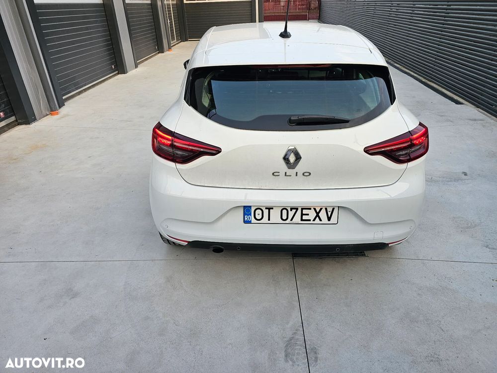 Renault Clio BLUE dCi 85 BUSINESS EDITION - 8