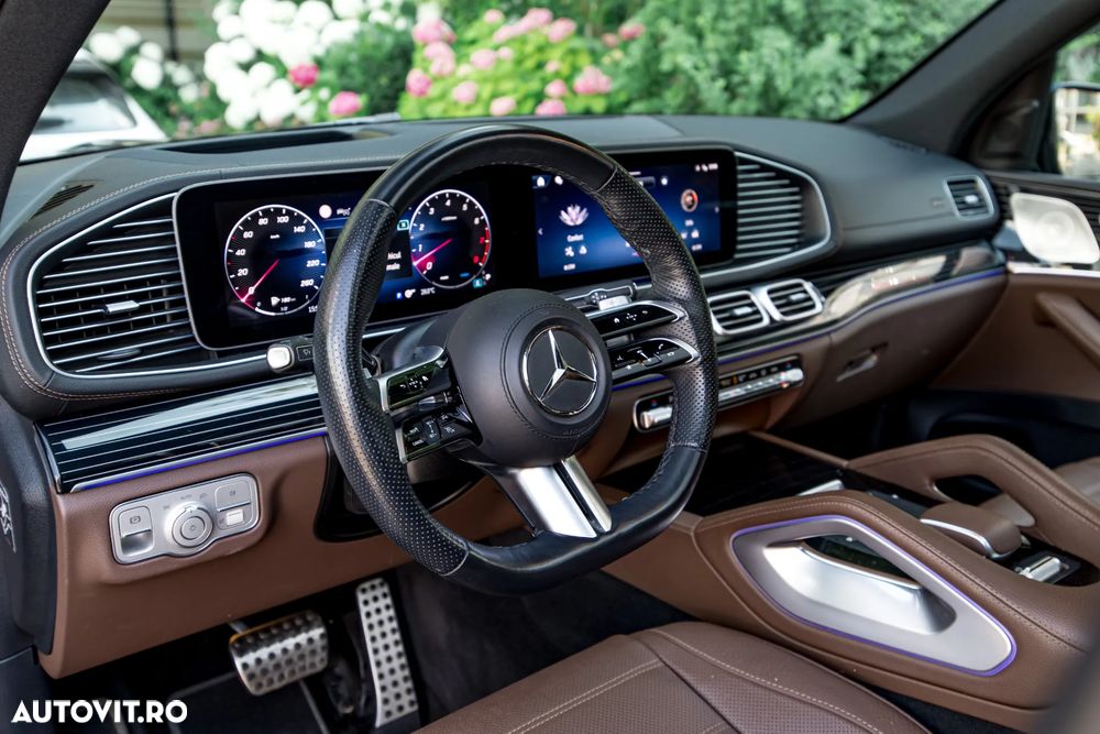 Mercedes-Benz GLS - 16