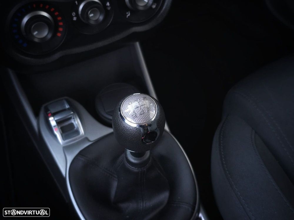 Alfa Romeo MiTo 1.3 JTDM - 16