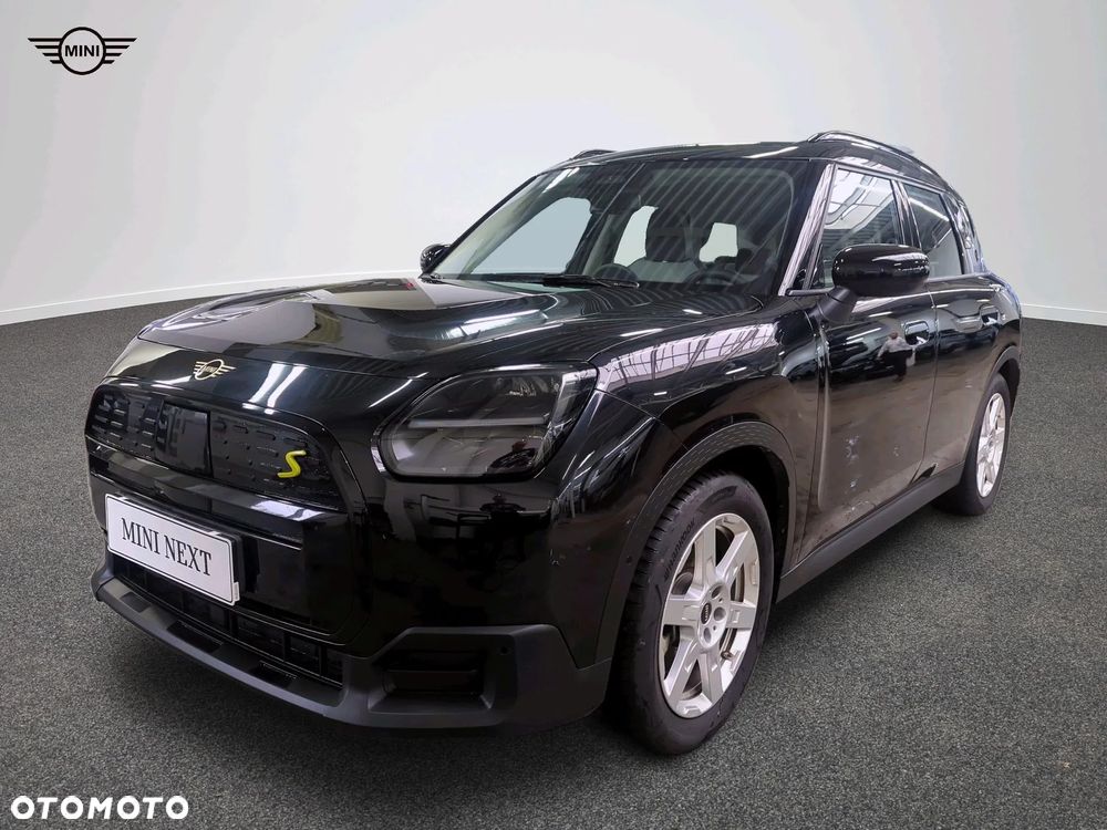 MINI Countryman SE ALL4 66.5kWh Linia Classic - 1