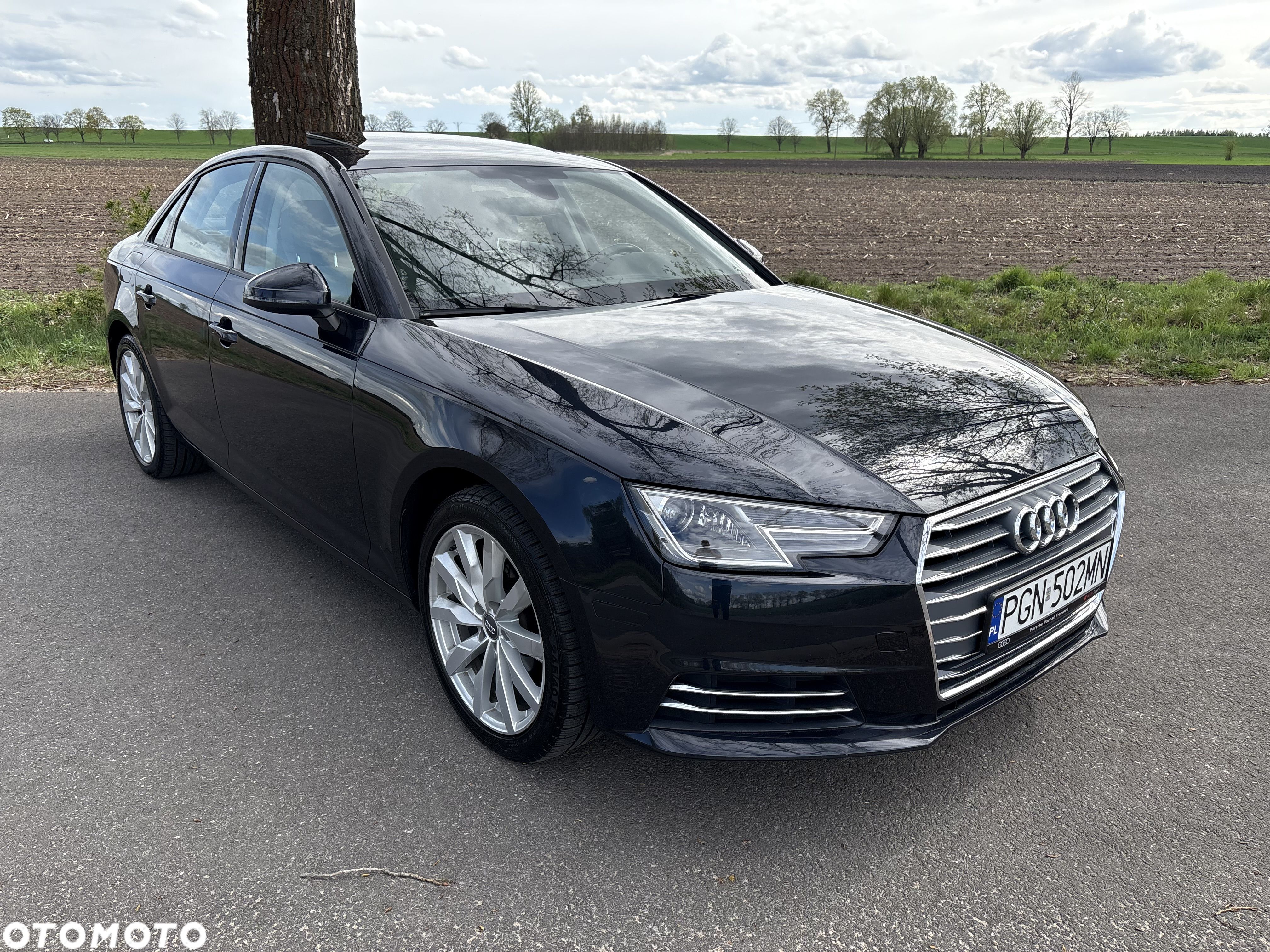 Audi A4 2.0 TFSI ultra S tronic - 1