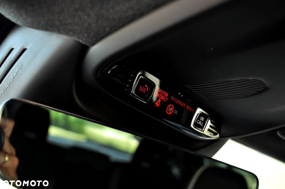 Volvo XC 40 T3 Geartronic RDesign - 30