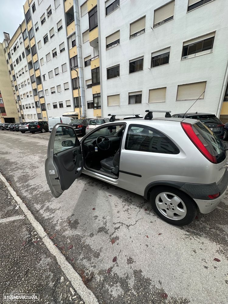 Opel Corsa 1.2 16V Confort - 9