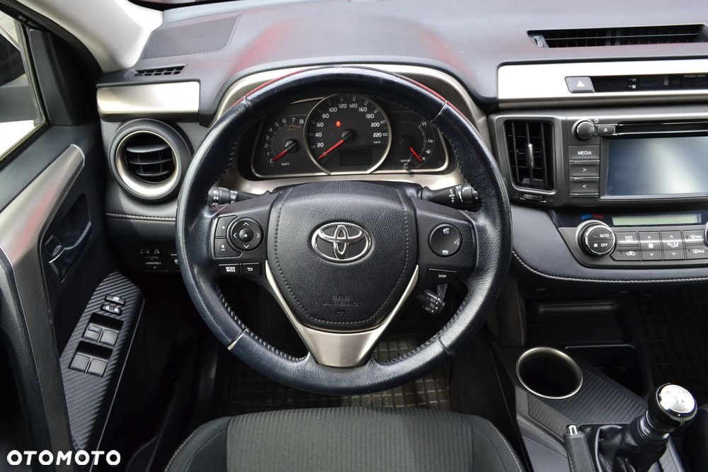 Toyota RAV4 2.0 4x4 Edition - 11