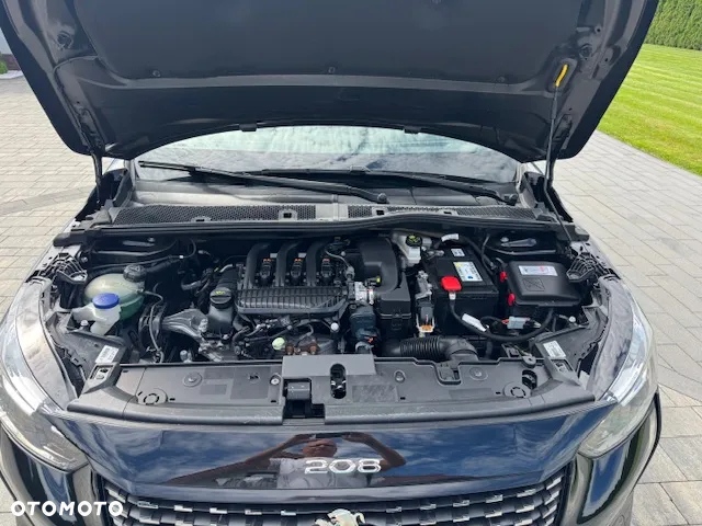 Peugeot 208 - 31