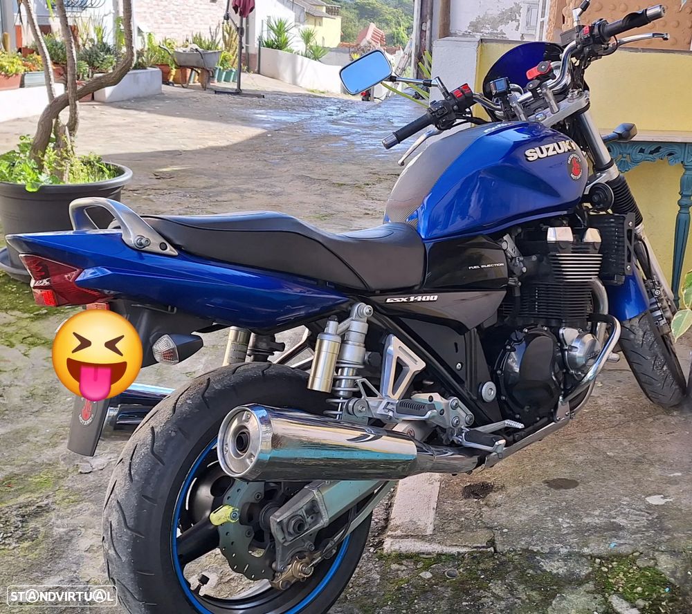 Suzuki GSX - 8
