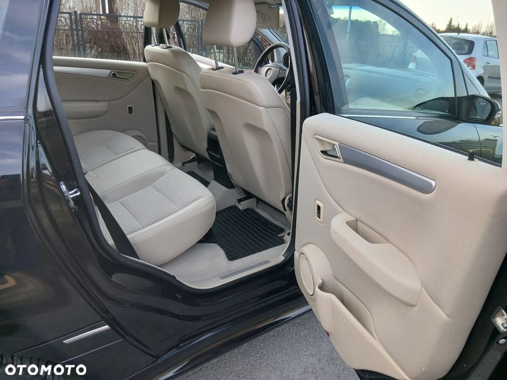 Mercedes-Benz Klasa B 170 Special Edition - 14