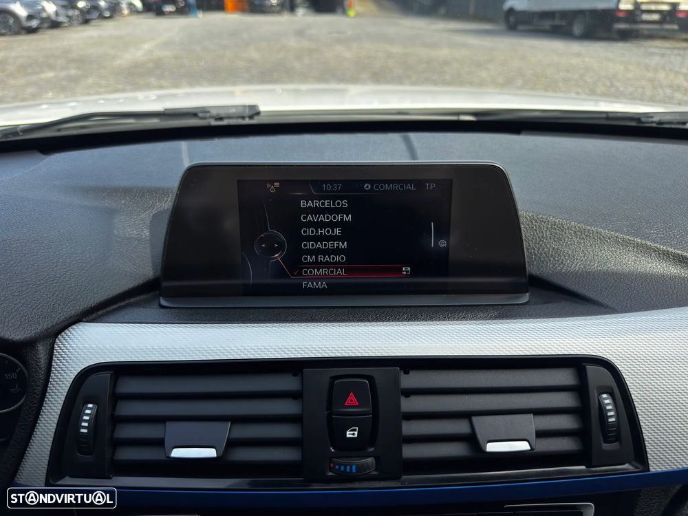 BMW 318 d Auto Pack M - 22