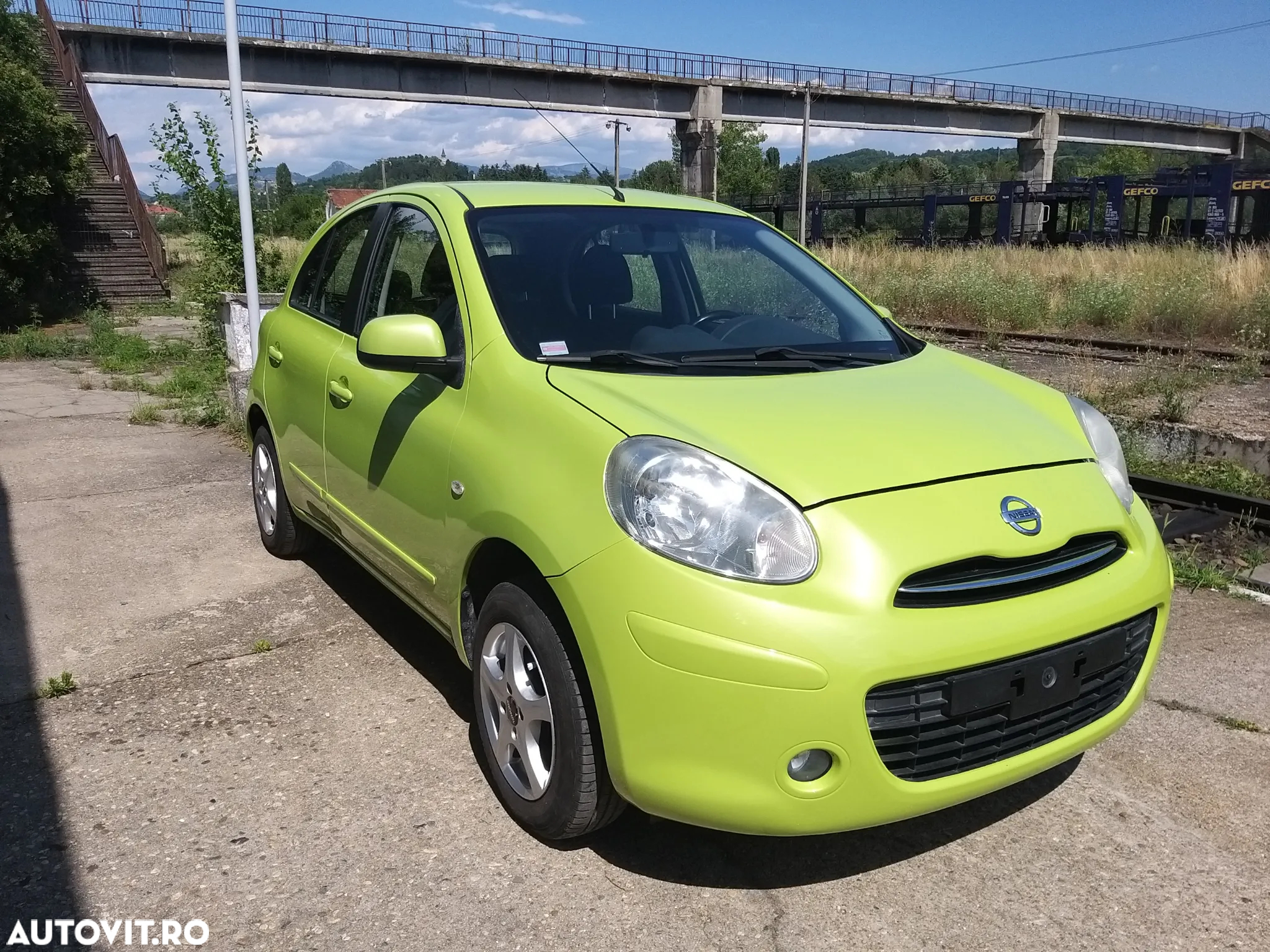 Nissan Micra 1.2 Tekna - 6