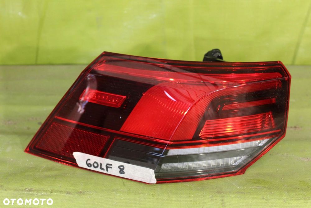 Lampa tył Prawy VW GOLF VIII 5H0.954.096 C