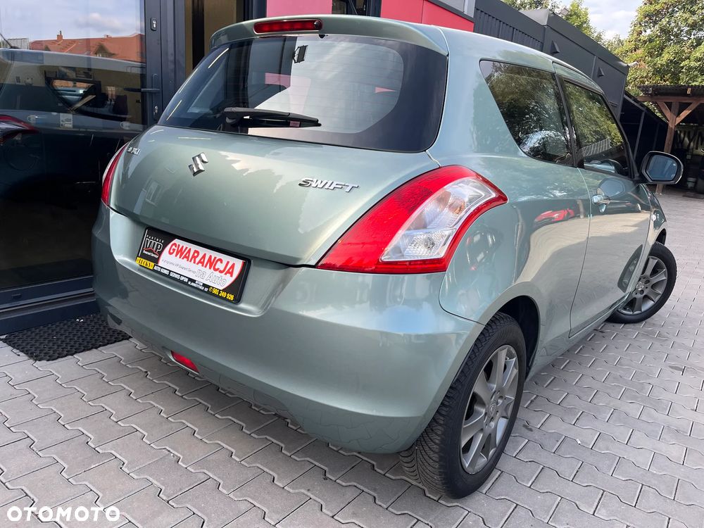 Suzuki Swift 1.2 Club - 8