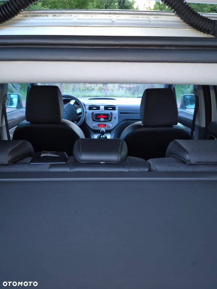 Ford Kuga 2.0 TDCi Titanium - 10