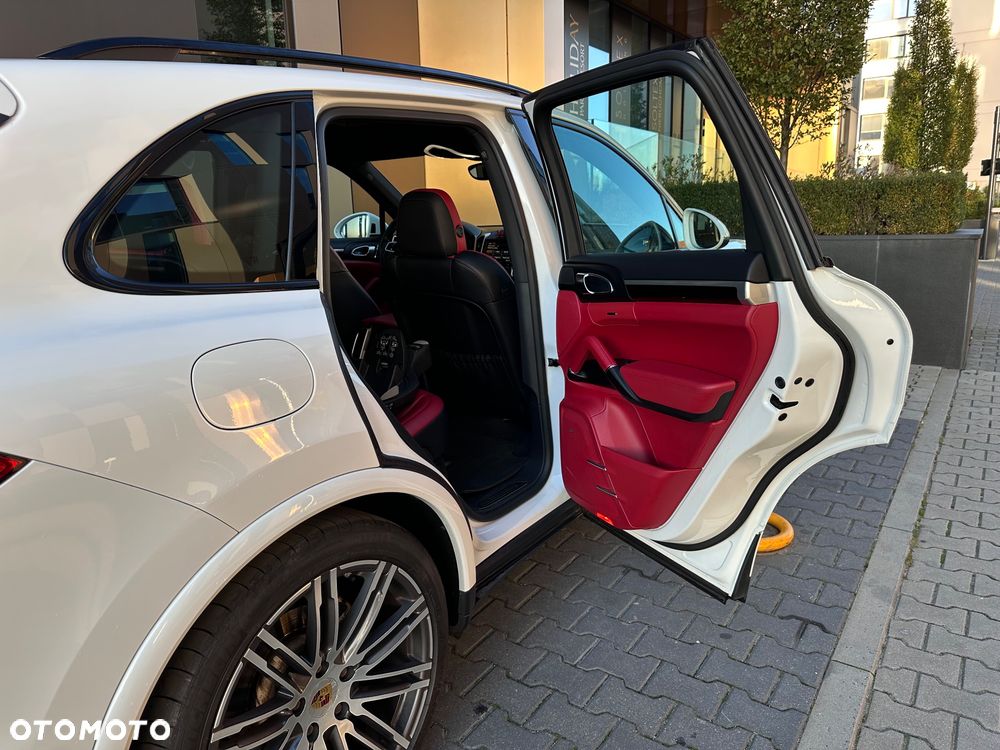 Porsche Cayenne S Diesel - 12
