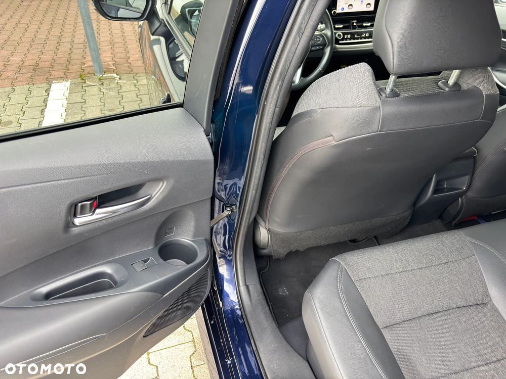 Toyota Corolla 1.8 Hybrid Executive - 31